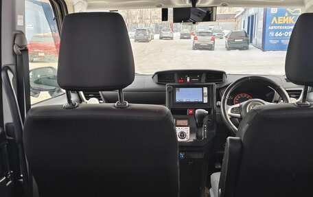 Toyota Roomy I, 2017 год, 1 170 000 рублей, 4 фотография