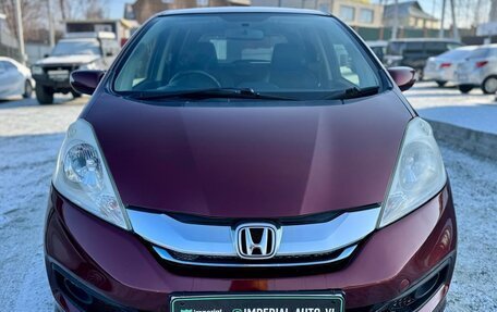 Honda Fit Shuttle I рестайлинг, 2013 год, 927 000 рублей, 3 фотография