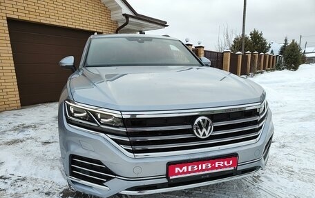 Volkswagen Touareg III, 2020 год, 5 800 000 рублей, 13 фотография