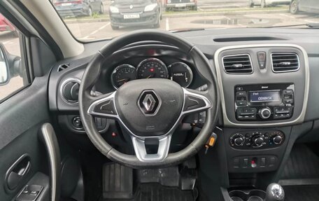 Renault Logan II, 2019 год, 830 000 рублей, 24 фотография