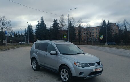 Mitsubishi Outlander III рестайлинг 3, 2008 год, 1 290 000 рублей, 8 фотография