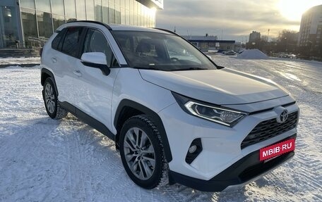 Toyota RAV4, 2020 год, 4 399 999 рублей, 5 фотография