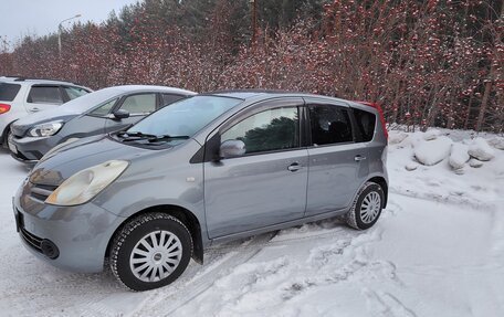 Nissan Note II рестайлинг, 2005 год, 530 000 рублей, 3 фотография