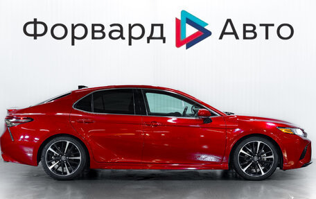 Toyota Camry, 2019 год, 3 050 000 рублей, 7 фотография