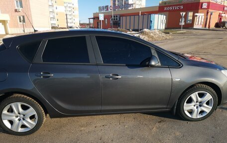 Opel Astra J, 2012 год, 1 050 000 рублей, 2 фотография