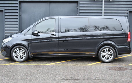 Mercedes-Benz V-Класс, 2019 год, 11 990 000 рублей, 5 фотография