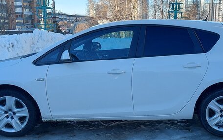 Opel Astra J, 2012 год, 999 000 рублей, 7 фотография