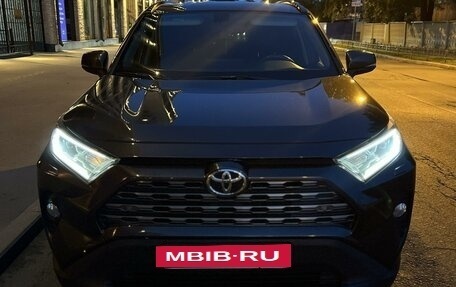 Toyota RAV4, 2021 год, 3 600 000 рублей, 15 фотография