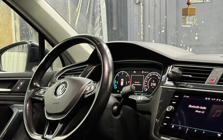 Volkswagen Tiguan II, 2020 год, 3 200 000 рублей, 10 фотография