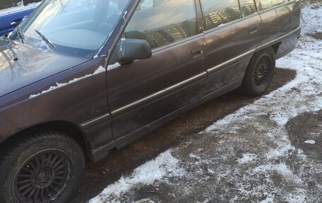 Opel Omega A, 1991 год, 130 000 рублей, 2 фотография