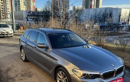 BMW 5 серия, 2019 год, 3 250 000 рублей, 2 фотография