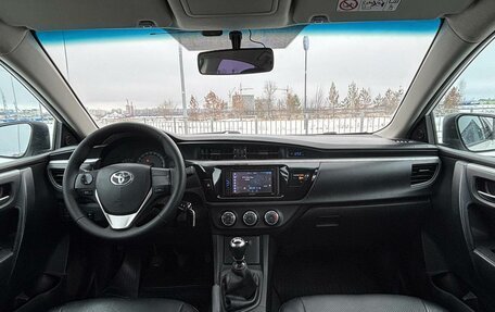 Toyota Corolla, 2013 год, 1 250 000 рублей, 5 фотография