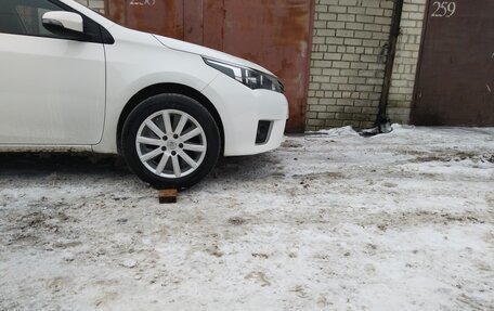 Toyota Corolla, 2013 год, 1 250 000 рублей, 6 фотография