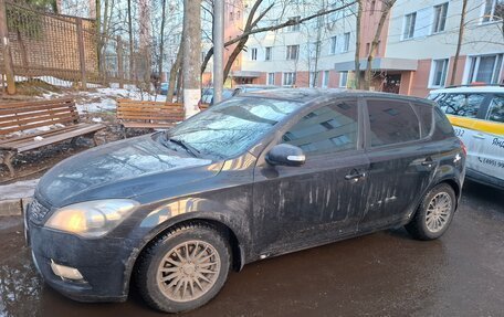 KIA cee'd I рестайлинг, 2010 год, 670 000 рублей, 2 фотография