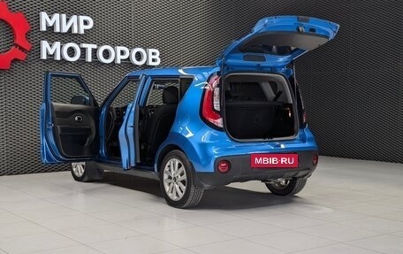 KIA Soul II рестайлинг, 2019 год, 1 800 000 рублей, 12 фотография