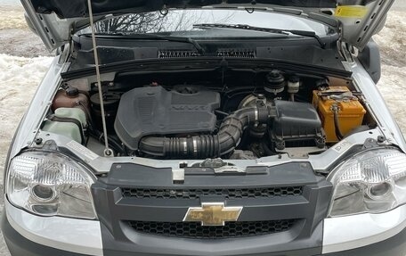 Chevrolet Niva I рестайлинг, 2013 год, 675 000 рублей, 8 фотография