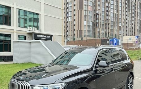 BMW X7, 2019 год, 7 450 000 рублей, 2 фотография