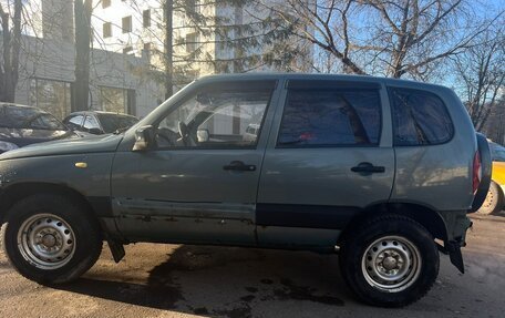 Chevrolet Niva I рестайлинг, 2005 год, 350 000 рублей, 2 фотография