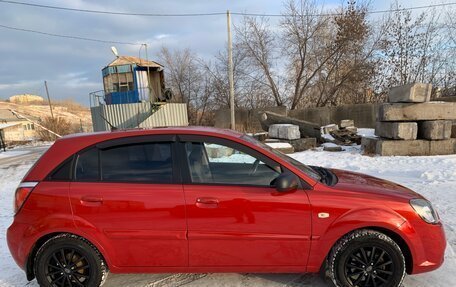 KIA Rio II, 2010 год, 750 000 рублей, 3 фотография