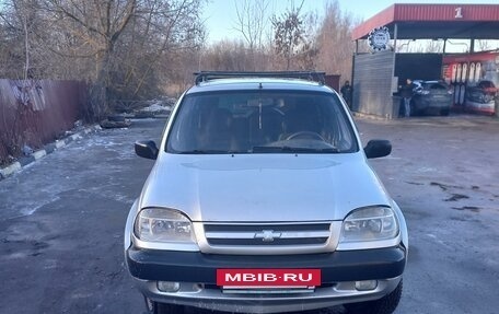 Chevrolet Niva I рестайлинг, 2003 год, 360 000 рублей, 2 фотография