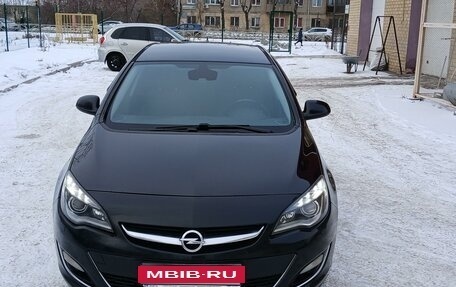 Opel Astra J, 2013 год, 890 000 рублей, 6 фотография