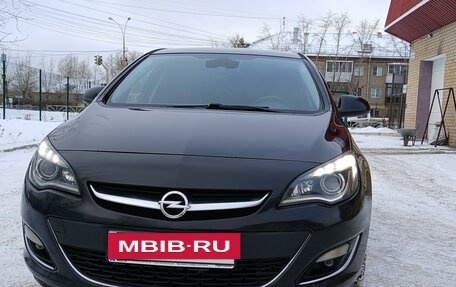 Opel Astra J, 2013 год, 890 000 рублей, 8 фотография