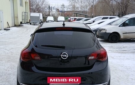 Opel Astra J, 2013 год, 890 000 рублей, 11 фотография