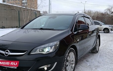 Opel Astra J, 2013 год, 890 000 рублей, 13 фотография