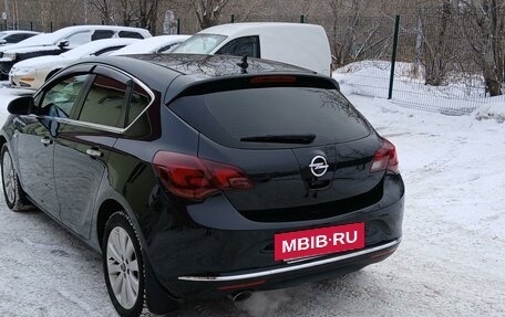 Opel Astra J, 2013 год, 890 000 рублей, 10 фотография