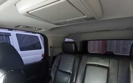 Chevrolet Tahoe III, 2011 год, 2 350 000 рублей, 9 фотография