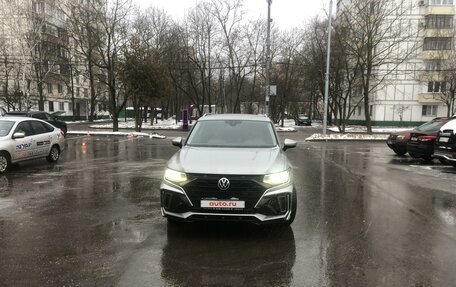 Volkswagen Tiguan II, 2021 год, 5 000 000 рублей, 8 фотография