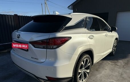 Lexus RX IV рестайлинг, 2021 год, 8 000 000 рублей, 4 фотография