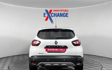 Renault Kaptur I рестайлинг, 2017 год, 1 438 000 рублей, 5 фотография