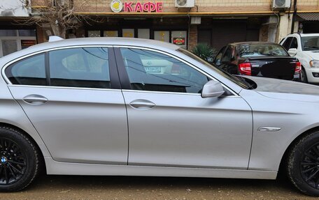 BMW 5 серия, 2010 год, 1 800 000 рублей, 3 фотография