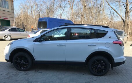 Toyota RAV4, 2019 год, 3 400 000 рублей, 3 фотография