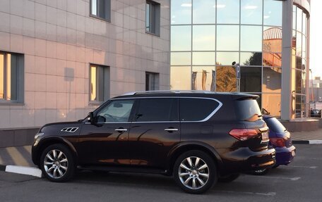 Infiniti QX56, 2012 год, 2 400 000 рублей, 6 фотография