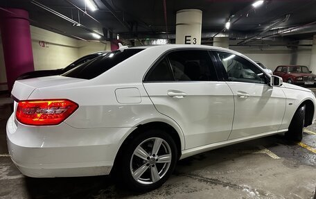 Mercedes-Benz E-Класс, 2012 год, 1 450 000 рублей, 6 фотография