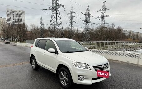 Toyota RAV4, 2012 год, 1 999 999 рублей, 3 фотография