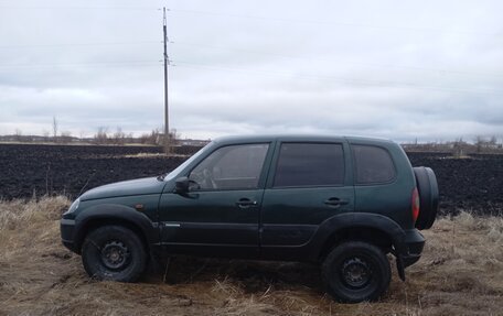 Chevrolet Niva I рестайлинг, 2004 год, 325 000 рублей, 7 фотография