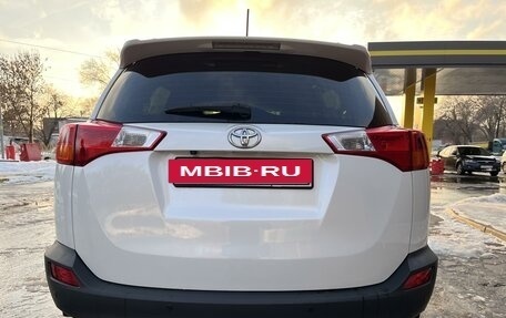 Toyota RAV4, 2015 год, 2 285 000 рублей, 20 фотография