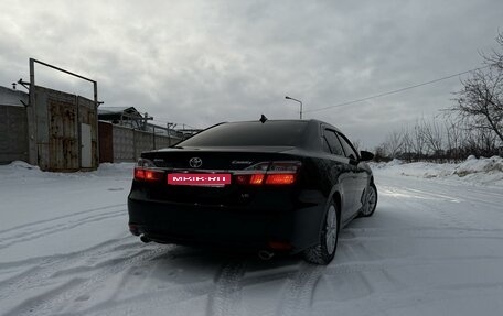 Toyota Camry, 2015 год, 2 700 000 рублей, 5 фотография