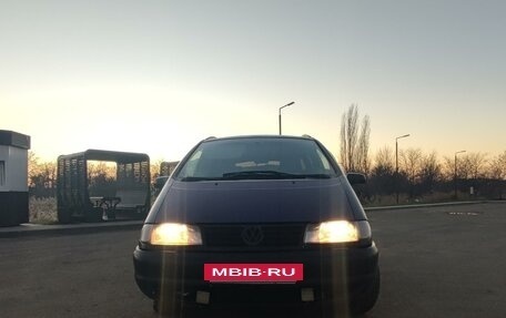 Volkswagen Sharan I рестайлинг, 1999 год, 365 000 рублей, 2 фотография