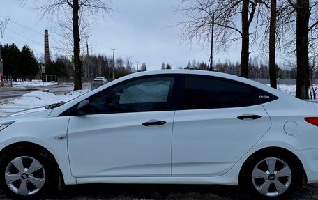 Hyundai Solaris II рестайлинг, 2012 год, 875 000 рублей, 2 фотография