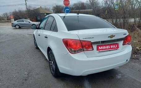 Chevrolet Cruze II, 2012 год, 800 000 рублей, 2 фотография