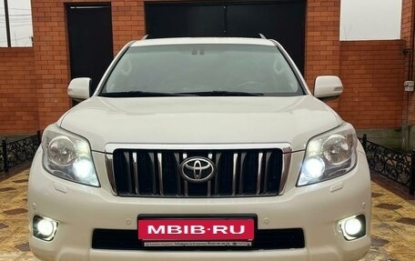 Toyota Land Cruiser Prado 150 рестайлинг 2, 2009 год, 2 800 000 рублей, 9 фотография