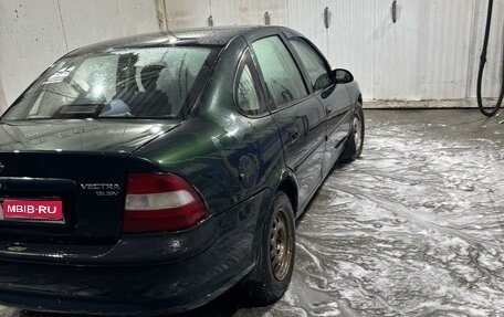 Opel Vectra B рестайлинг, 1998 год, 100 000 рублей, 1 фотография