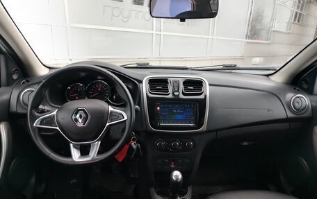 Renault Logan II, 2019 год, 943 000 рублей, 5 фотография