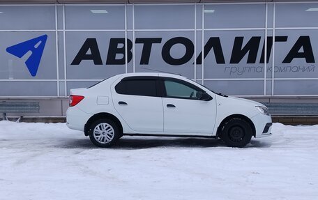 Renault Logan II, 2019 год, 943 000 рублей, 3 фотография