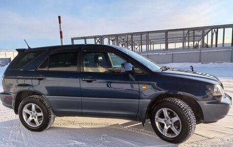 Toyota Harrier, 2002 год, 1 500 000 рублей, 6 фотография