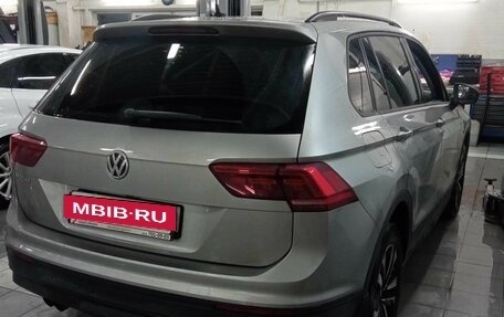 Volkswagen Tiguan II, 2020 год, 2 289 000 рублей, 3 фотография